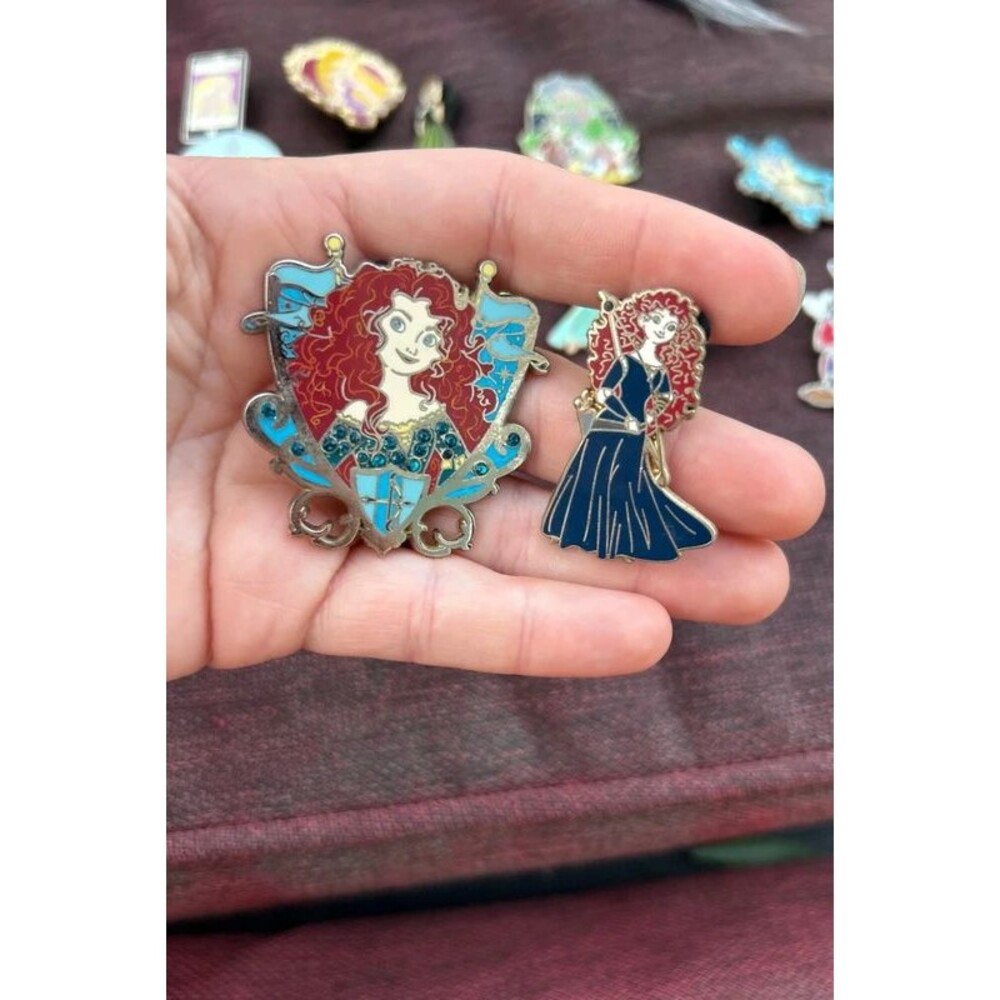 Disney Pixar Brave Pins Lot Princess Merida Crest Shield Cameo Frame